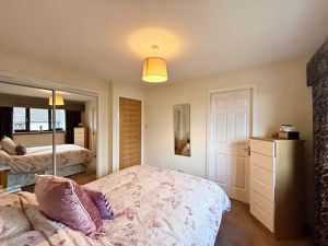 Photo 19- click for photo gallery